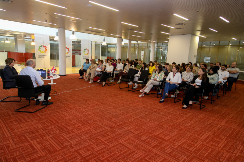 The Personal Data Protection Service of Georgia conducted training for the employees of the Public Service Development Agency on the changes provided for by the new Law of Georgia “On Personal Data Protection”